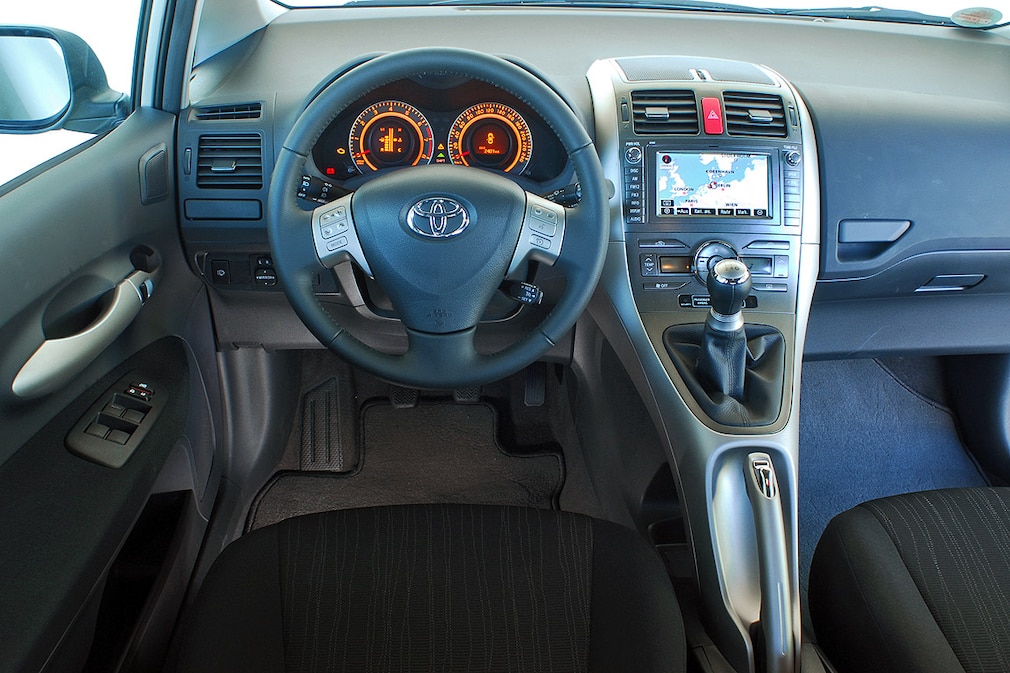 Toyota Auris 1.6 Executive