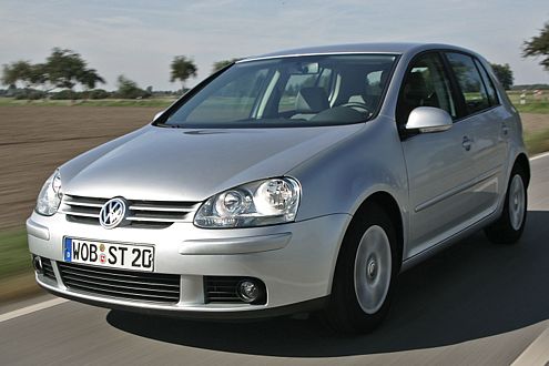 Fürs Modelljahr 2007 bekam der Einstiegs-Benziner fünf PS mehr.