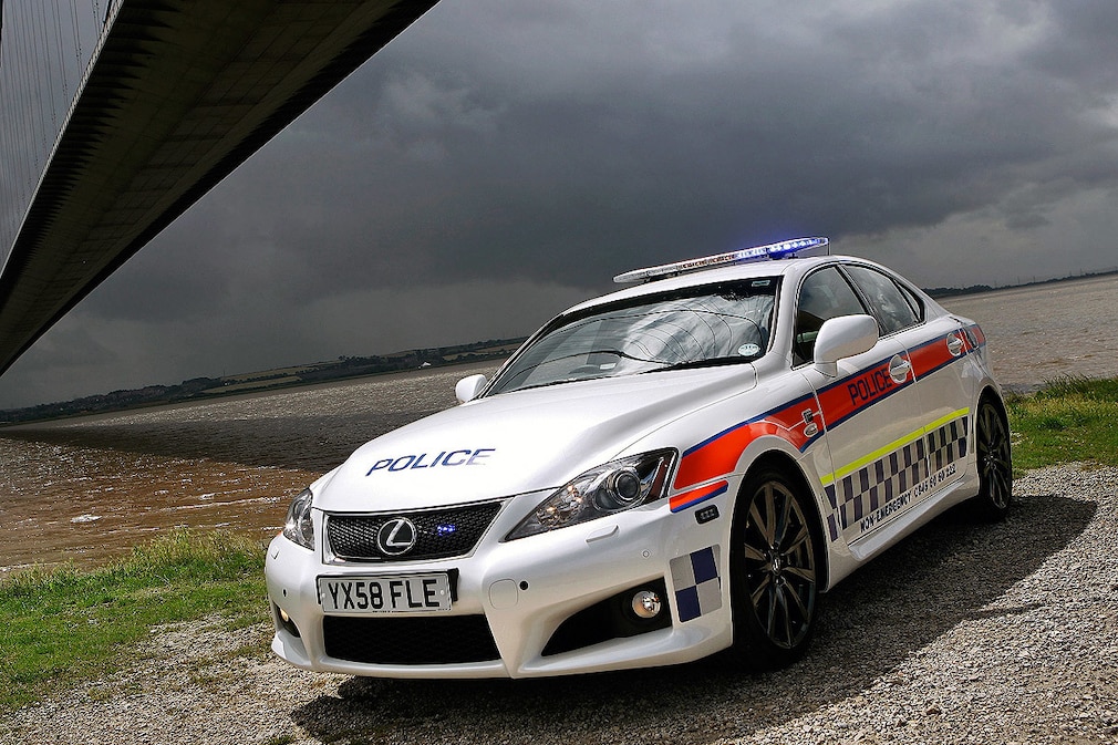 Lexus IS-F V8 als Polizeiwagen