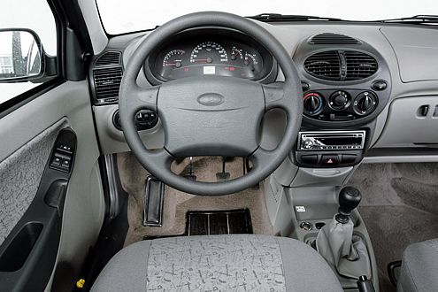 Bei Lada ist man um eigenes Design bemüht, die Qualität ist aber fragwürdig.