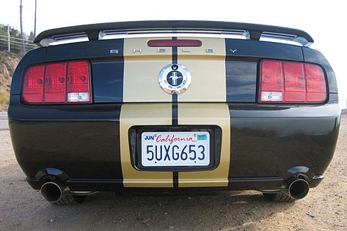 Was für ein Hintern! Sportauspuff und geändertes Einlass-System bringen dem Shelby GT-H 25 PS mehr.