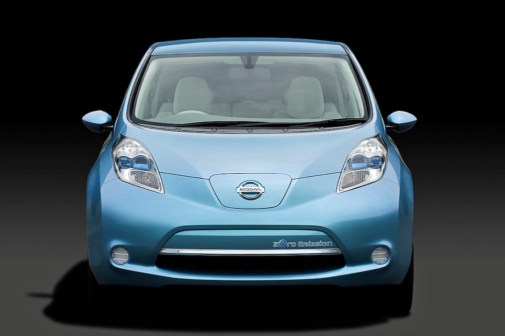 Nissan Tiida EV