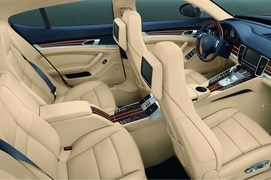 Luxuriöses Interieur für den Porsche Panamera