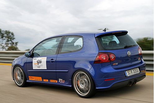 Schneller als der HGP R32 mit 323 km/h war noch kein Kompakter.