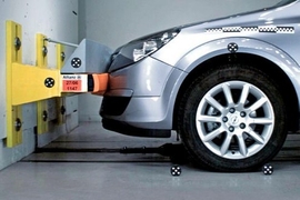 Unfallforschung mit dem "Bumpertest"