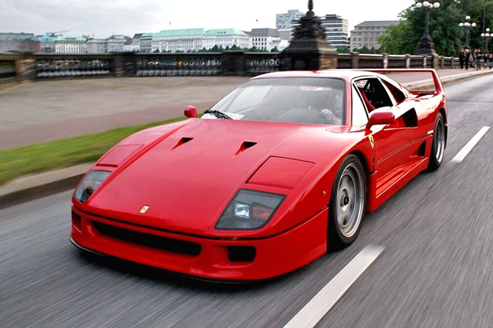 Ferrari F40 1989