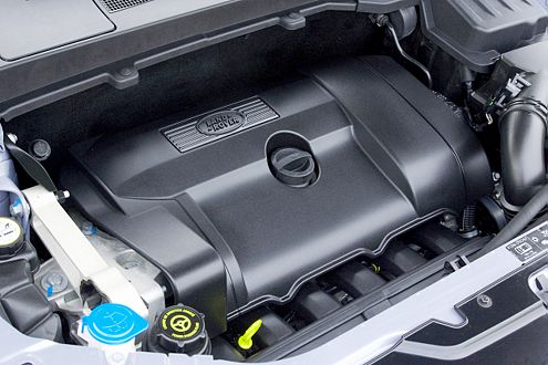 Der 2.2-Vierzylinder-Diesel mit 160 PS zieht ordentlich durch.