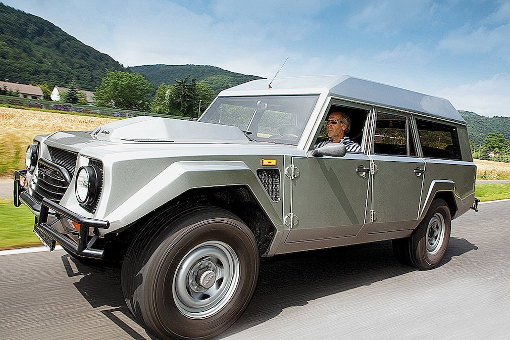 Lamborghini LM 002 Shooting brake