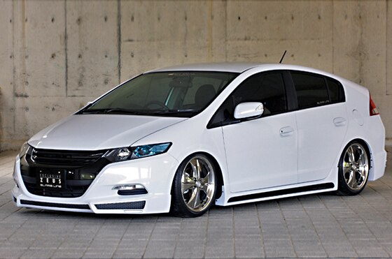 Exclusive Zeus Honda Insight