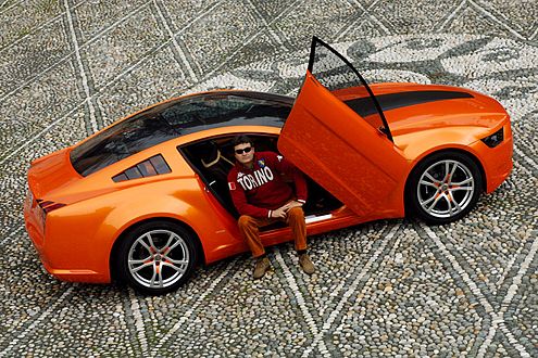 Längere Haube, verkürztes Heck: Der Mustang erinnert an den Fastback.