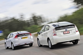 Honda Insight Toyota Prius III