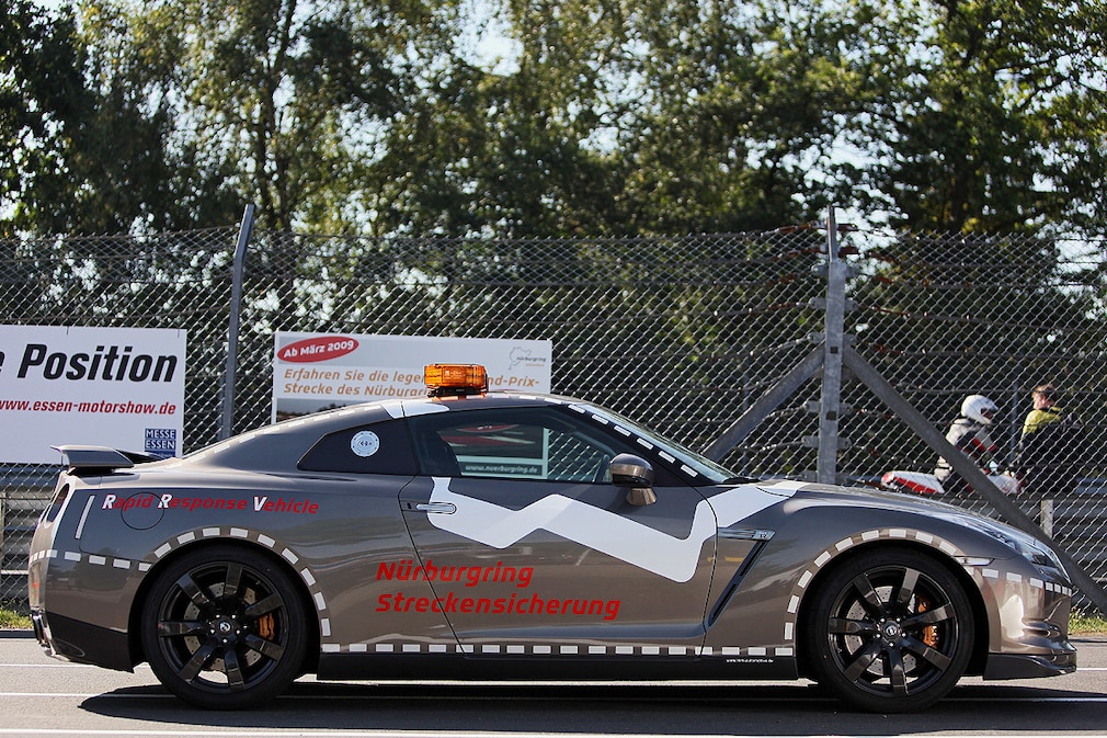 Nissan GT-R als Streckenfahrzeug auf dem Nürburgring