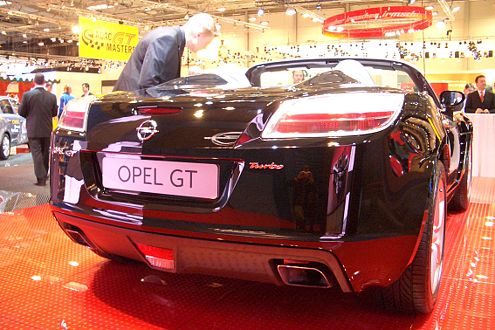 In Essen ist er schon live zu sehen: der neue Opel GT.