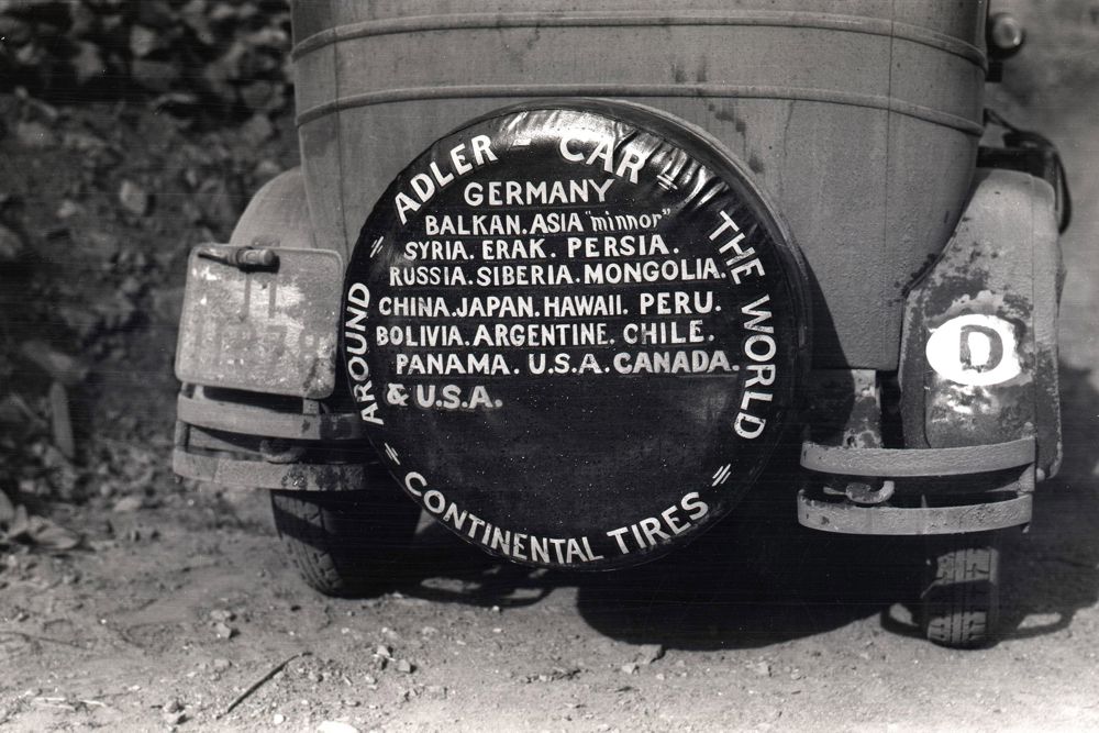 Kinofilm Fräulein Stinnes fährt um die Welt (2009)