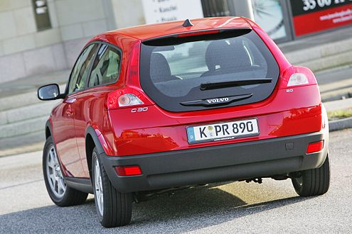 Schön und sicher: Der stylische C30 bietet eine tolle Sicherheitsausstattung.