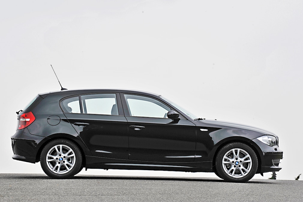 VW Golf BMW 1er und Toyota Prius im Vergleich AUTO BILD