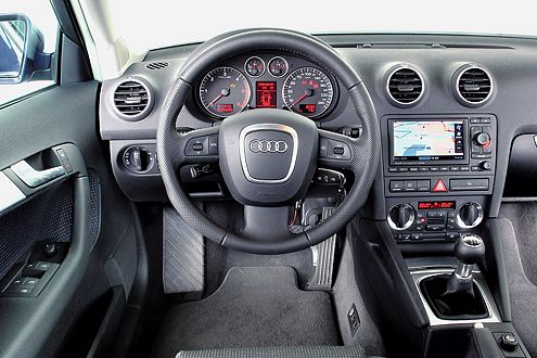 Klare, kühle Funktionalität in toller Qualität im Audi A3 Sportback.