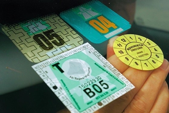 Stoiber für Pkw-Maut