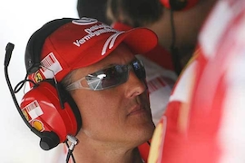 Michael Schumacher Scuderia Ferrari Berater Kommandostand Formel 1 Saison 2009
