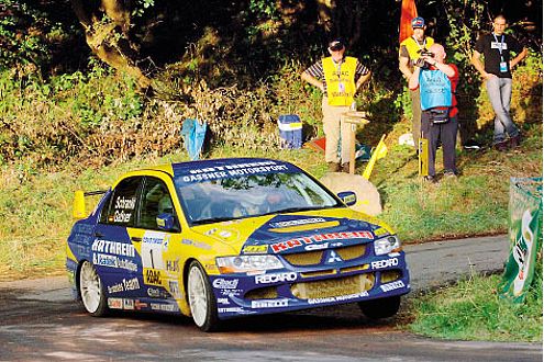 Hermann Gaßner im Mitsubishi, Meister der ADAC Rallye Masters.