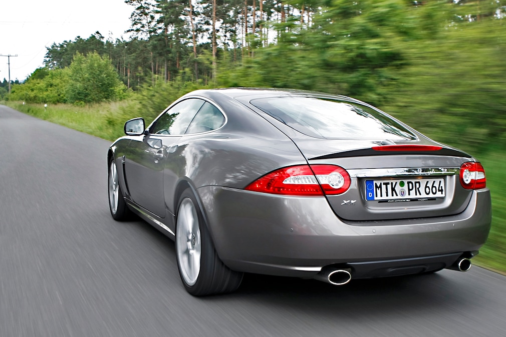 Jaguar XK 5.0