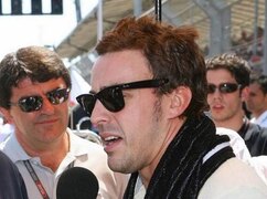 Fernando Alonso dementiert Gerüchte, er würde ab Monza für Ferrari fahren