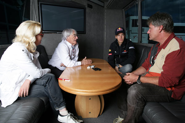 Bernie Ecclestone Sebastian Vettel Formel 1 2009 Grand Prix GP Großer Preis Belgien Spa Francorchamps Interview