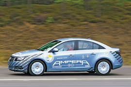 Chevy Cruze mit Technik vom Opel Ampera