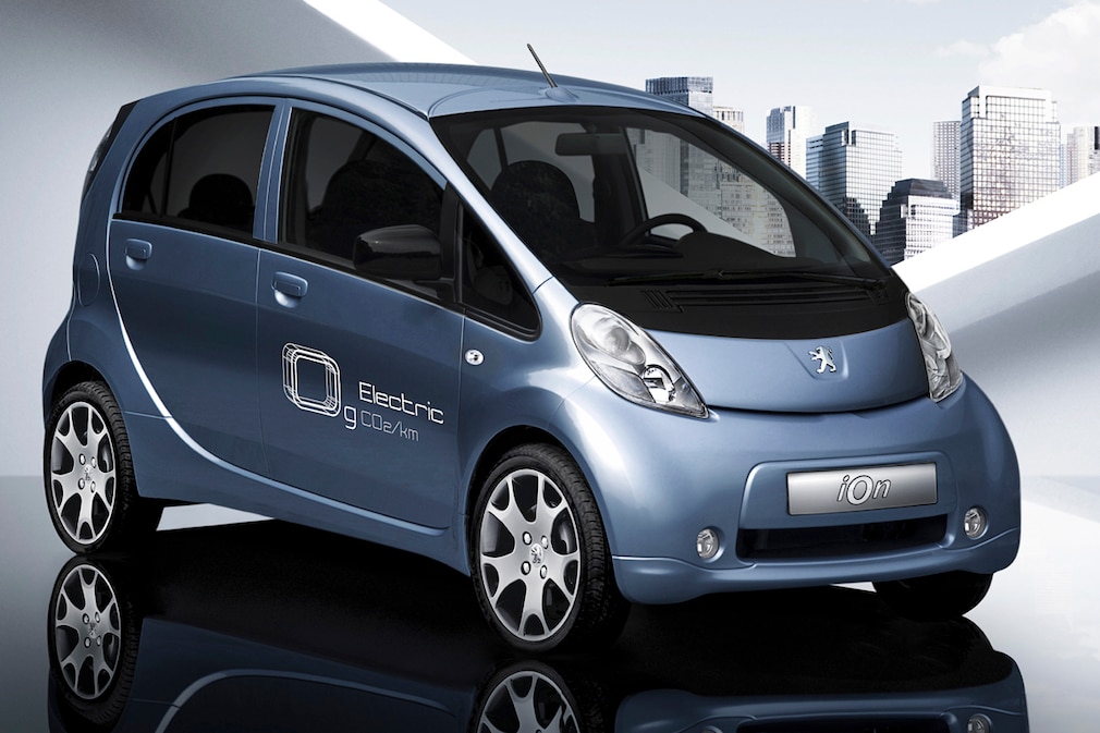 Peugeot Ion (2009)