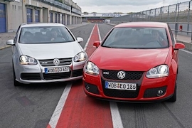 Vergleich Golf GTI gegen R32