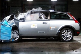 EuroNCAP-Crashtest Volvo C30
