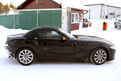 BMW Z4: Na, was steckt da drunter? Ein festes Klappdach?