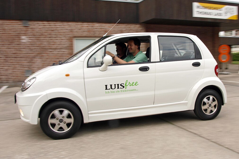 Luis free