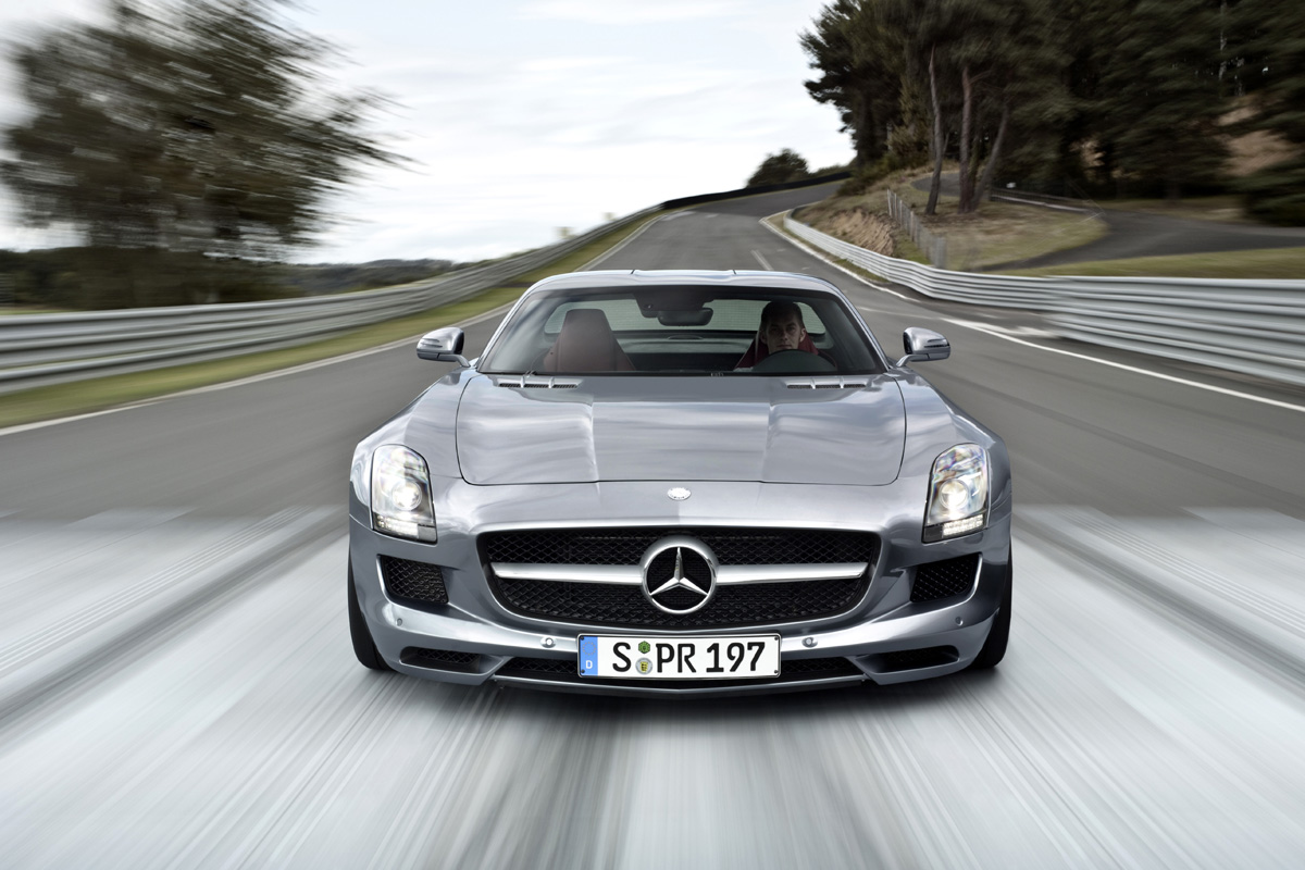 Mercedes SLS AMG in Gran Turismo 5 Bilder autobild.de