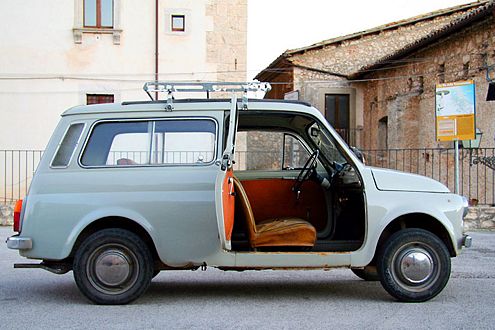 Bequemer Einstieg garantiert: Die Türen sind hinten angeschlagen.