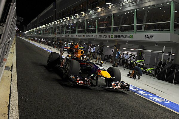 Sebastian Vettel Boxenausfahrt GP Singapur