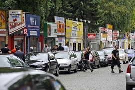 Bunte Buden der Berliner Schilderhändler