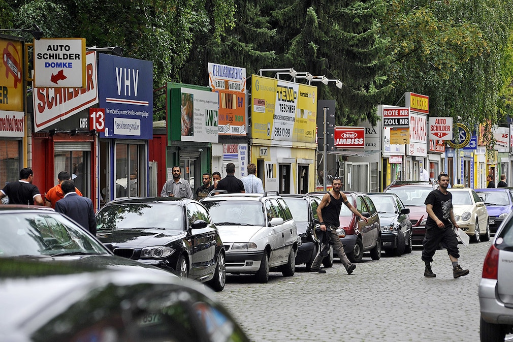 Bunte Buden der Berliner Schilderhändler