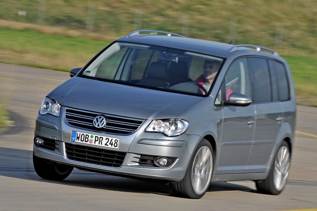 Volkswagen VW Touran 2.0 TDI R-Line