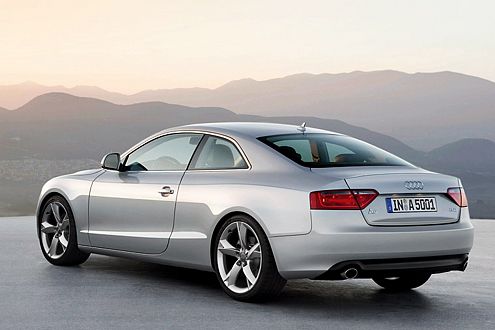 Zwei Benziner und zwei Diesel stehen beim A5 zur Wahl.