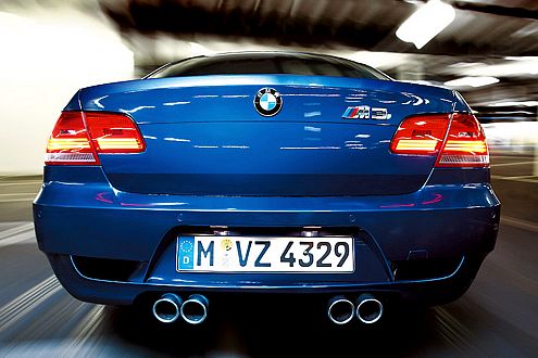 Die vier Tenöre: Am Heck des M3 wird deutlich, wo die Musik herkommt.