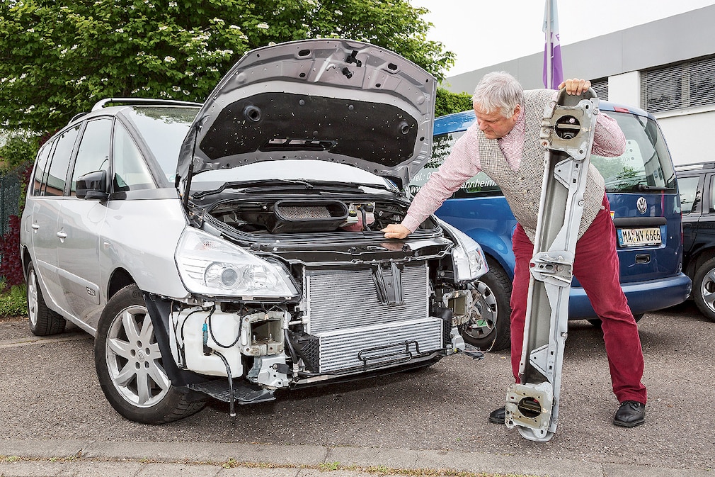 Restaurierbarkeit Youngtimer Renault Espace Prallkörper