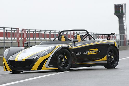 Der Lotus 2-Eleven beschleunigt in 3,9 Sekunden auf Tempo 100.