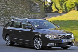 Skoda Superb Combi 1.8 TSI