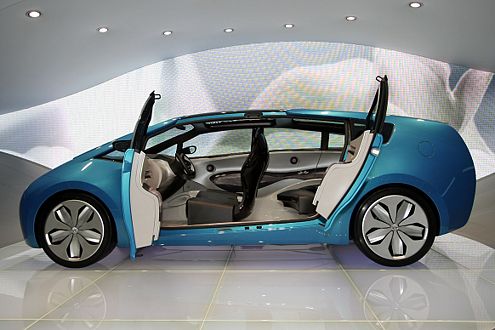 Toyota Hybrid X: Hybrid-Design für die nahe Zukunft.