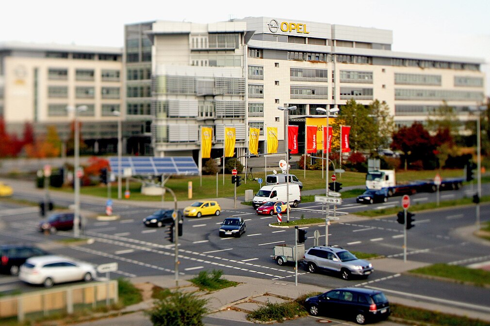 Opel Werk in Rüsselsheim