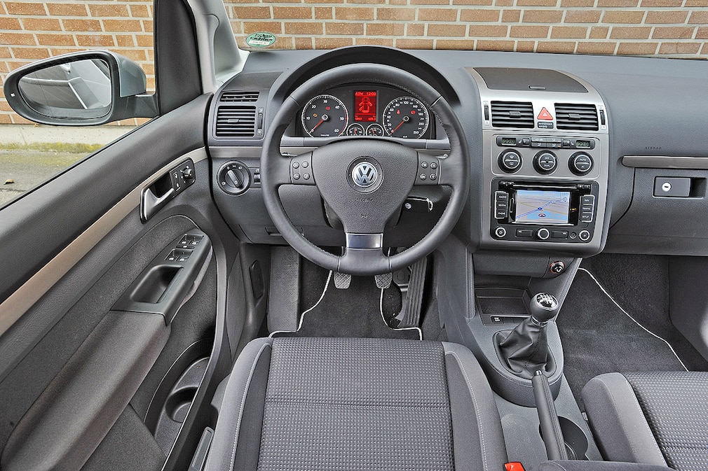 Erster Vergleich: Ford Grand C-Max gegen VW Touran