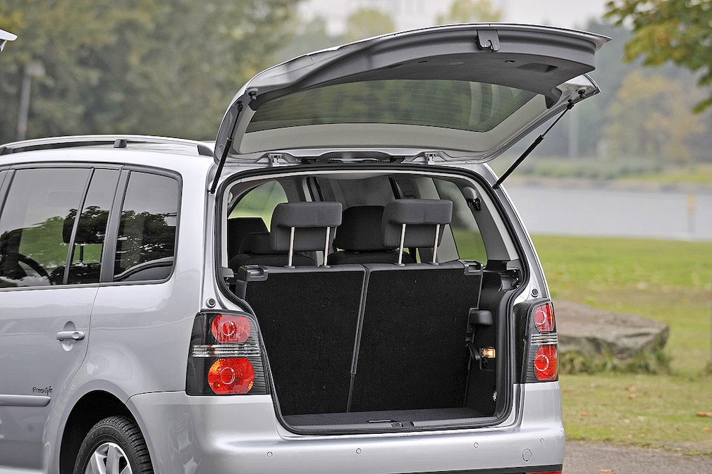 Erster Vergleich: Ford Grand C-Max gegen VW Touran