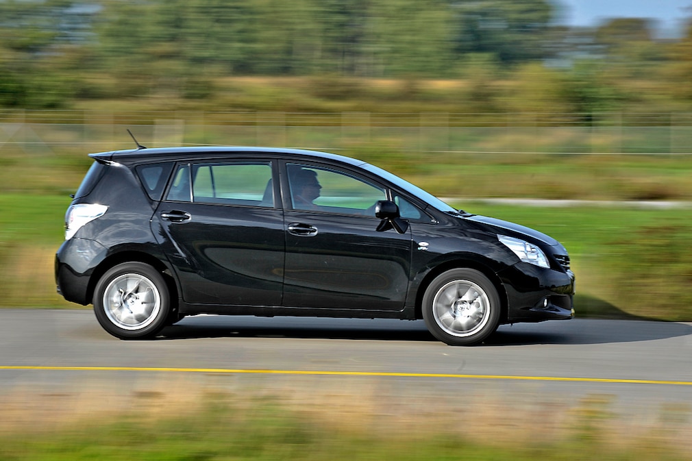 Erster Vergleich: Ford Grand C-Max gegen VW Touran