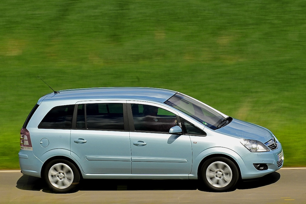 Erster Vergleich: Ford Grand C-Max gegen VW Touran